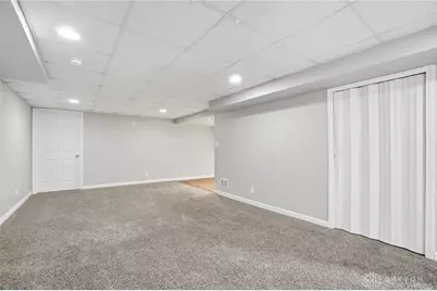 125 Hollytree Drive, Middletown, OH 45044 - Photo 34