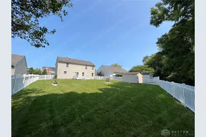 390 Chapelgate Drive, Fairborn, OH 45324 - Photo 38