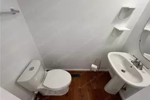 390 Chapelgate Dr, Fairborn, OH 45324 - Photo 8