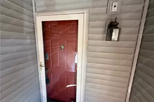 1147 Captains Bridge, Dayton, OH 45458 - Photo 2