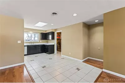 5235 Oakbrooke Drive, Dayton, OH 45440 - Photo 6