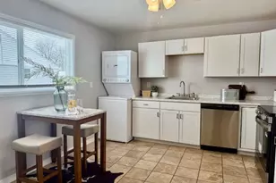 819 Hedwick St, New Carlisle, OH 45344 - Photo 8