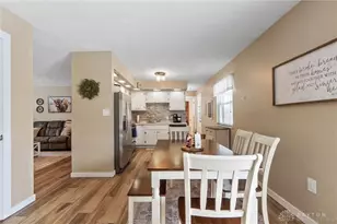 6055 Layne Hills Ct, Englewood, OH 45322 - Photo 8
