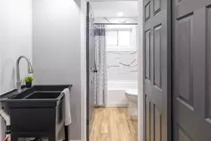 3781 Keswick Ln, Dayton, OH 45439 - Photo 12