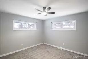 3781 Keswick Ln, Dayton, OH 45439 - Photo 10