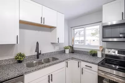 3781 Keswick Lane, Dayton, OH 45439 - Photo 6