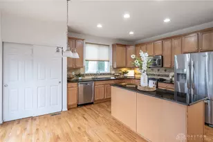 712 Quill Rd, Beavercreek, OH 45430 - Photo 10