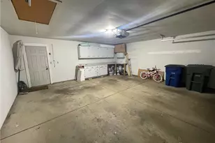 445 E 6th St, Dayton, OH 45402 - Photo 6