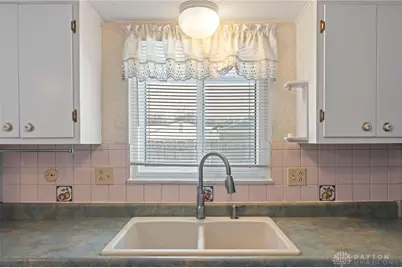 4838 Pacific Court, Dayton, OH 45424 - Photo 10