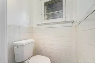 6106 Sycamore St, Cincinnati, OH 45216 - Photo 18