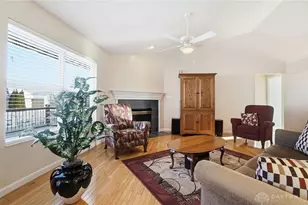 2461 Whisper Dr, Miamisburg, OH 45342 - Photo 12