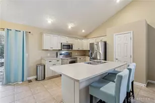 9048 Thornhill Ct, Springboro, OH 45066 - Photo 14