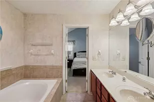 9048 Thornhill Ct, Springboro, OH 45066 - Photo 32