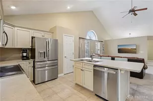 9048 Thornhill Ct, Springboro, OH 45066 - Photo 18