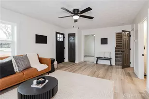 104 Frahn Ave, Fairborn, OH 45324 - Photo 4