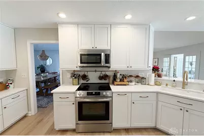 111 Denwood Trail, Englewood, OH 45315 - Photo 4