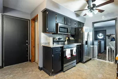 434 E Cottage Avenue, Dayton, OH 45449 - Photo 8