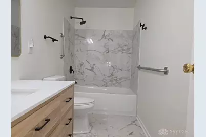 6805 Willow Creek Drive, Dayton, OH 45424 - Photo 12