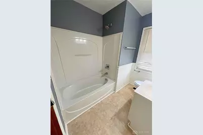 1708 S Gettysburg Avenue, Dayton, OH 45417 - Photo 8