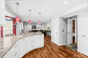 724 Regent Rd, Cincinnati, OH 45245 - Photo 16