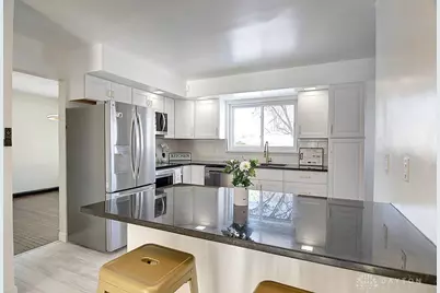 250 Hornwood Drive, Dayton, OH 45405 - Photo 6