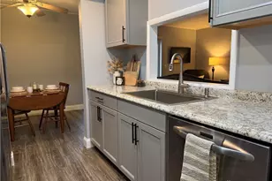 1122 Eagle Feather Cir, West Carrollton, OH 45449 - Photo 8