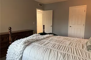 1122 Eagle Feather Cir, West Carrollton, OH 45449 - Photo 14