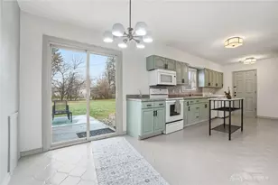 2855 Whitehorse Ave, Kettering, OH 45420 - Photo 16