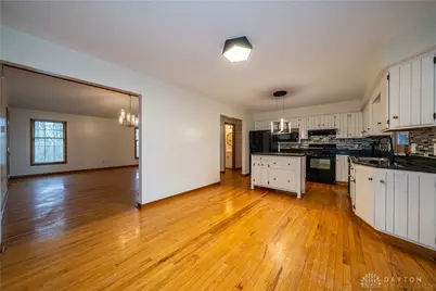 1622 Woodley Road, Dayton, OH 45403 - Photo 18