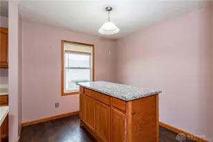 5630 Moss Creek Blvd, Clayton, OH 45315 - Photo 8