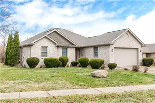 5630 Moss Creek Blvd, Clayton, OH 45315 - Photo 2