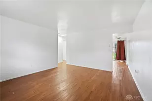 5601 Fisher Dr, Dayton, OH 45424 - Photo 10