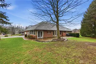 4254 Sarahs Way, Sugarcreek Twp, OH 45440 - Photo 36