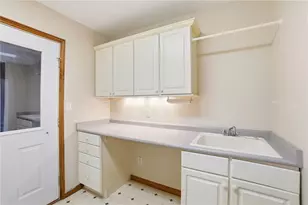 4254 Sarahs Way, Sugarcreek Twp, OH 45440 - Photo 32