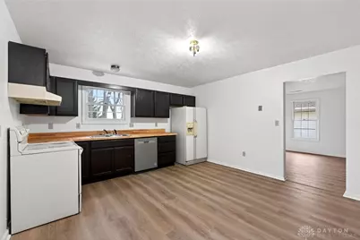 518 Regal Avenue, West Carrollton, OH 45449 - Photo 12