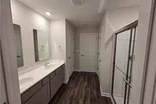 3181 Northerton Ct, Butler Twp, OH 45414 - Photo 18