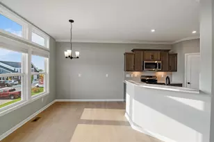 415 Bandon Dunes Ct, Lebanon, OH 45036 - Photo 8