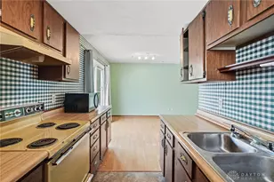 1619 Carriage St, Middletown, OH 45044 - Photo 14