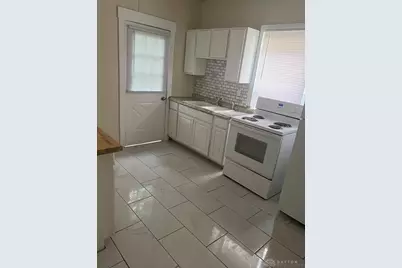 208 Heaton Avenue, Dayton, OH 45410 - Photo 2