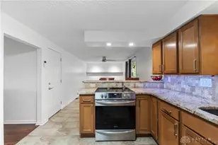 3930 Beechwood Dr, Bellbrook, OH 45305 - Photo 12