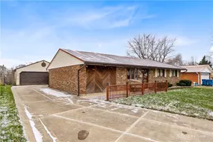 6566 Highbury Rd, Dayton, OH 45424 - Photo 2