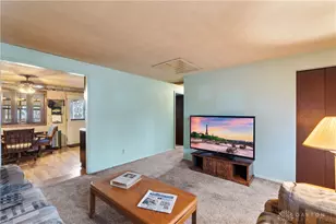 6566 Highbury Rd, Dayton, OH 45424 - Photo 8