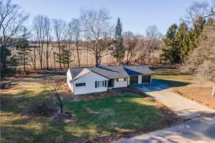 612 Barnhart Rd, Troy, OH 45373 - Photo 2