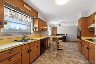 1140 Fudge Dr, Beavercreek, OH 45434 - Photo 18