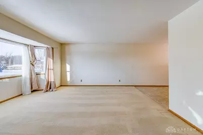 522 David Drive, Miamisburg, OH 45342 - Photo 4