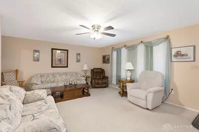 215 N Smith Street, New Carlisle, OH 45344 - Photo 4