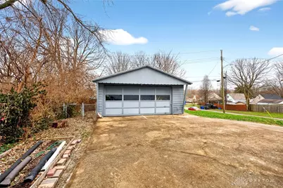 630 Alexander Drive, Dayton, OH 45403 - Photo 36
