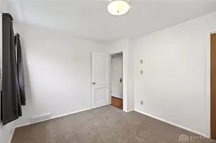 630 Alexander Dr, Dayton, OH 45403 - Photo 18