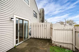 2389 Fieldstone Cir, Fairborn, OH 45324 - Photo 32