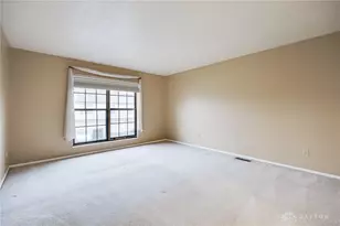 2389 Fieldstone Cir, Fairborn, OH 45324 - Photo 22